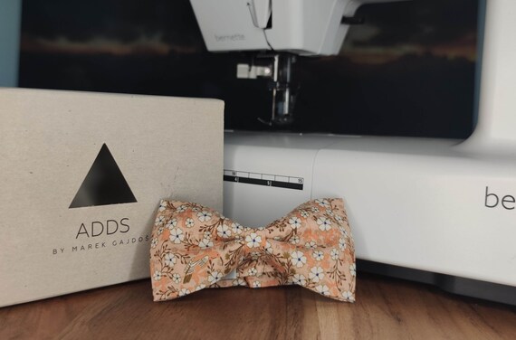 Handmade Men's Bow: Beige with Colorful Flowers - Elegant Uniqueness
