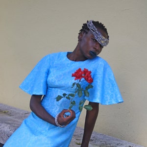 Blue lace dress canada sale