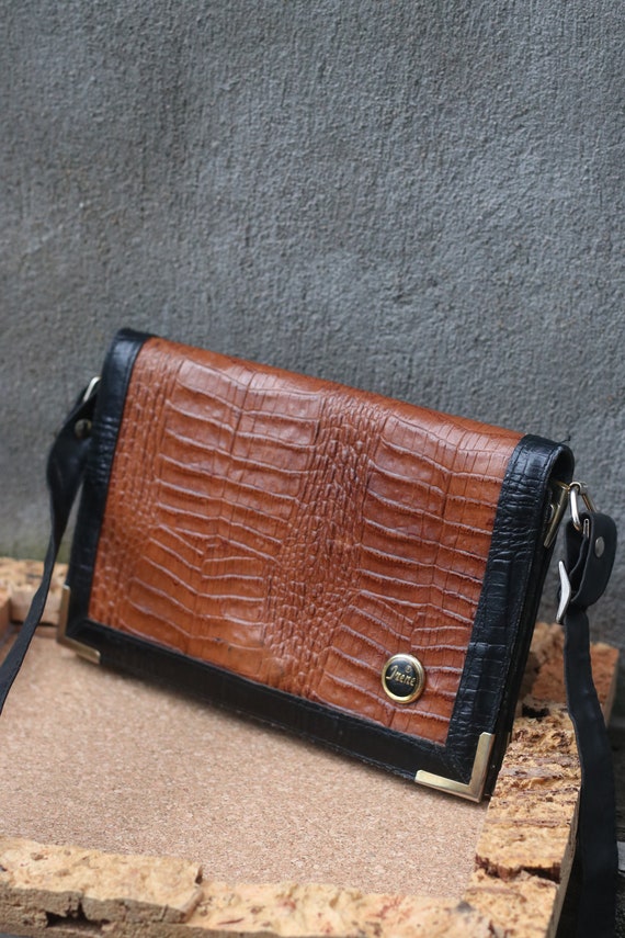 70s Leather Handbag| Vintage Compact Brown Should… - image 8