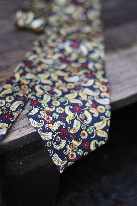 90s Pierre Balmain Silk Tie| Vintage Abstract Pri… - image 5