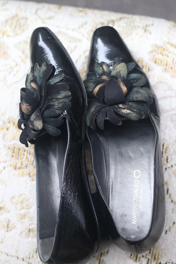 80s Martini Osvaldo Leather Pumps with Floral Det… - image 3