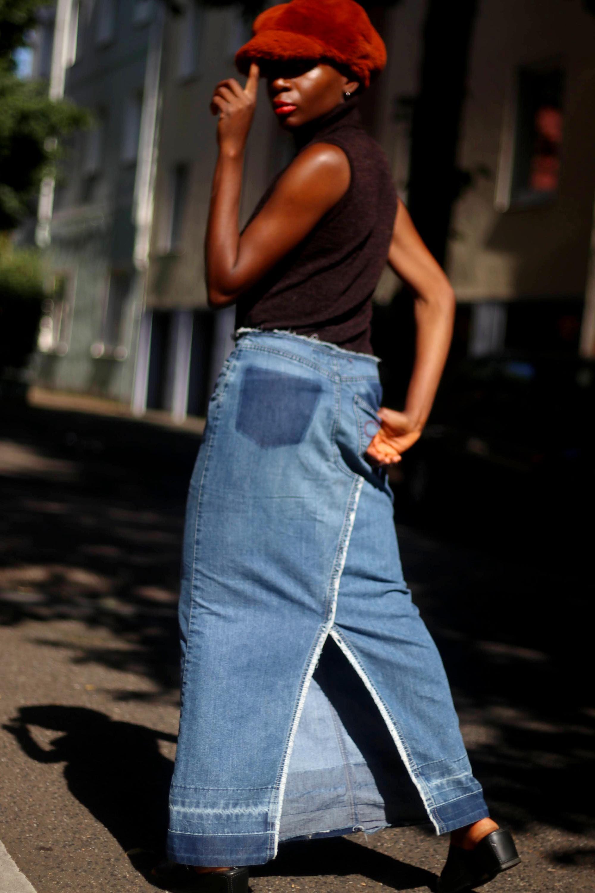 Y2k Esprit Maxi Skirt| Vintage Low-waisted Hippy Blue Jeans Y2k Esprit Maxi Skirt| Vintage Low-waisted Hippy Blue Jeans