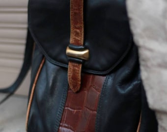 90s Black Bag| Vintage Faux Leather Shoulder bag | Women's Brown and black bag with adjustable straps