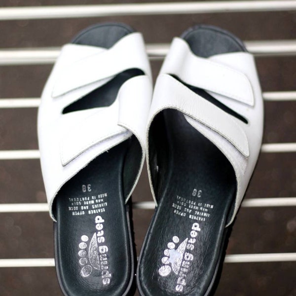 90s Spring step Shoes Sandals| Vintage minimalist white leather summer shoes