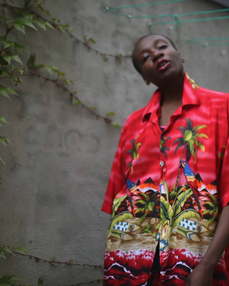 Vintage Muaro Gesandro Hawaiian Shirt Unisex red short sleeved shirt with tropical print image 3