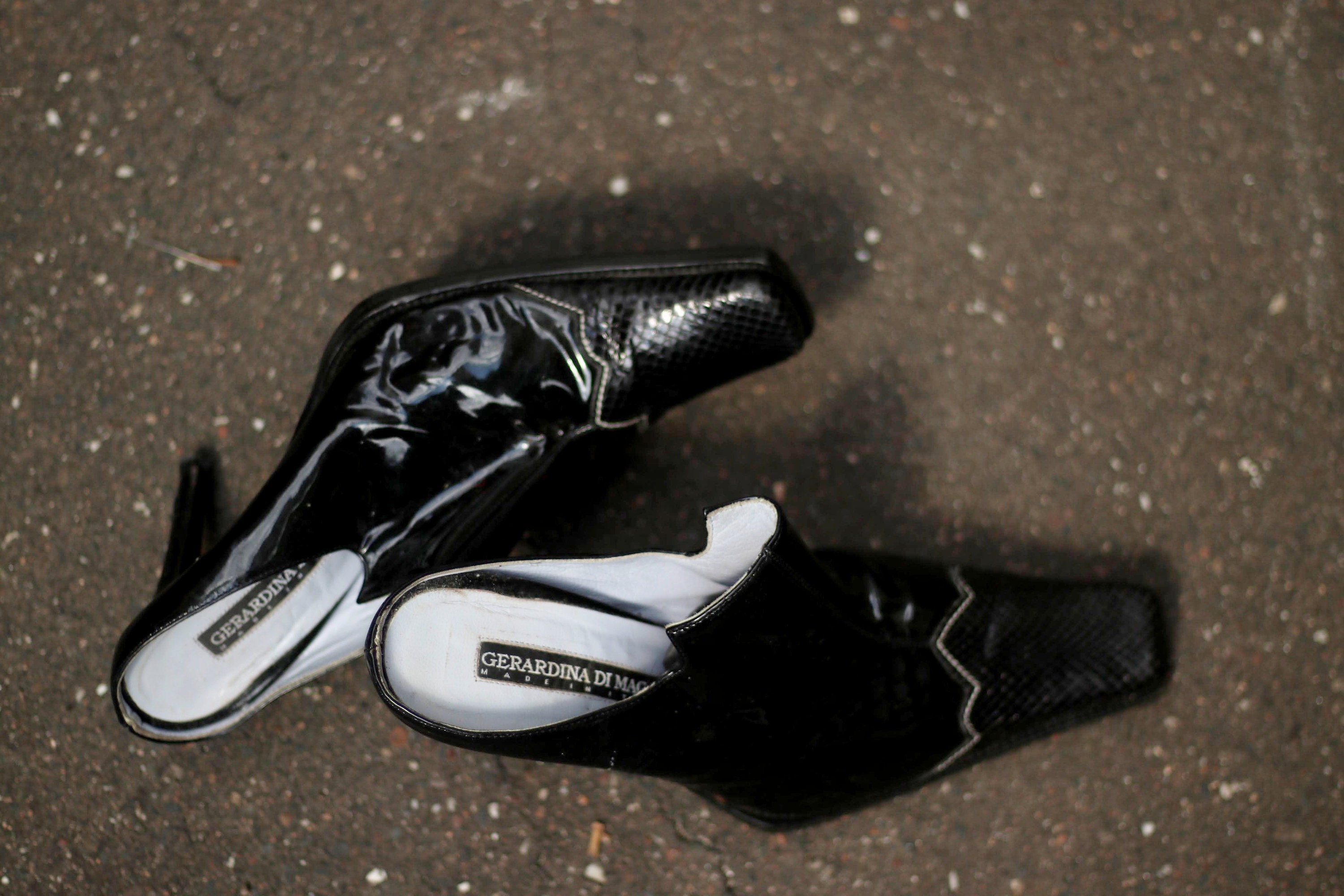 90s Vintage Gerardina Di Maggio Mules: Black Patent Leather Heels
