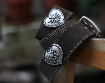 Vintage Brown Suede Waist Belt – Silver Edelweiss Heart Accents, Folk Alpine Oktoberfest Style, Cottagecore Women’s Size 95/38