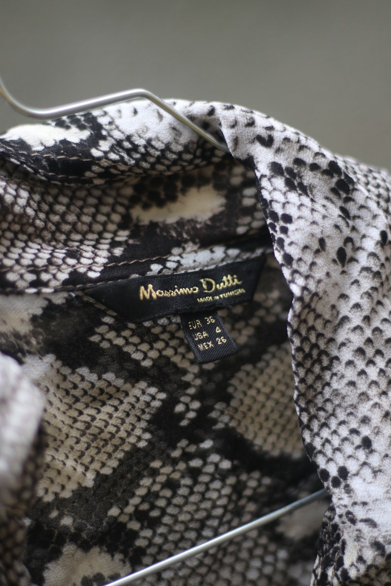 90s Massimo Dutti Animal Print Blouse Vintage Leo Print Buttoned down long sleeved design image 2