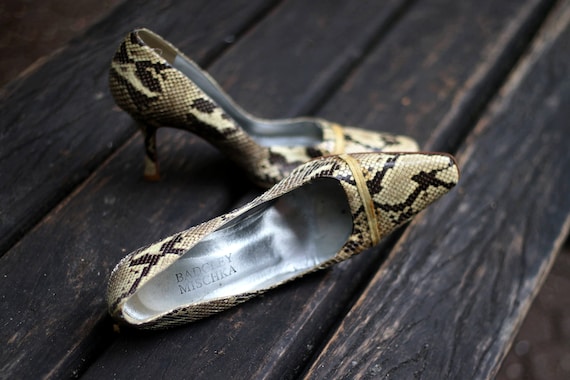 Badgley mischka hotsell shoes europe