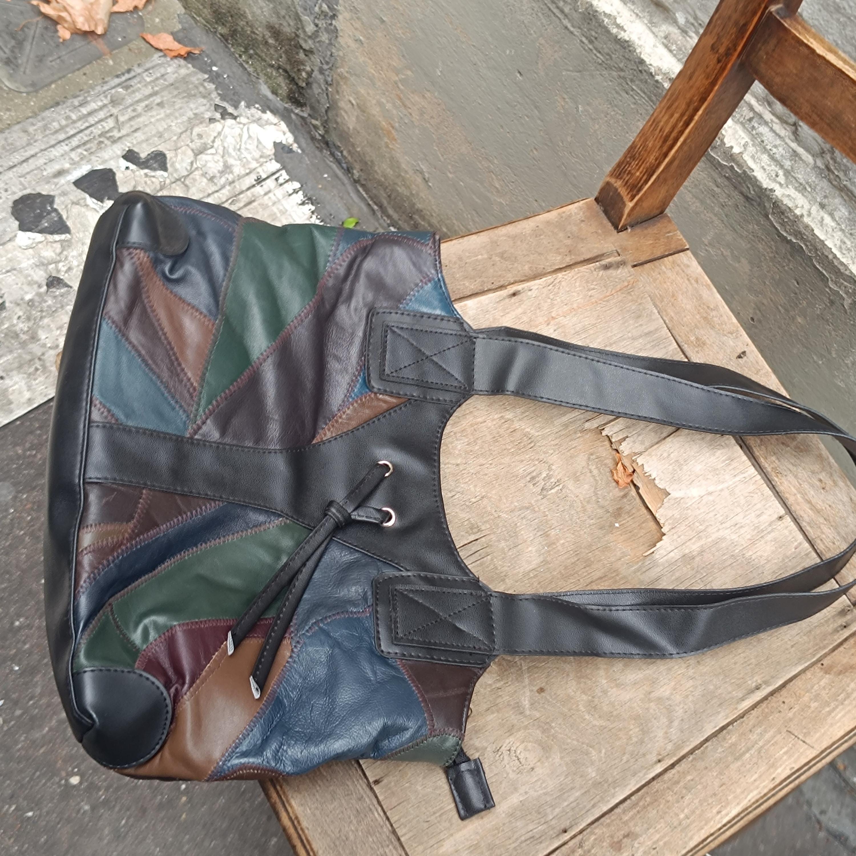 バッグ patchwork leather bag Handmade Leather Patchwork Crossbody Bag: Earth Tone