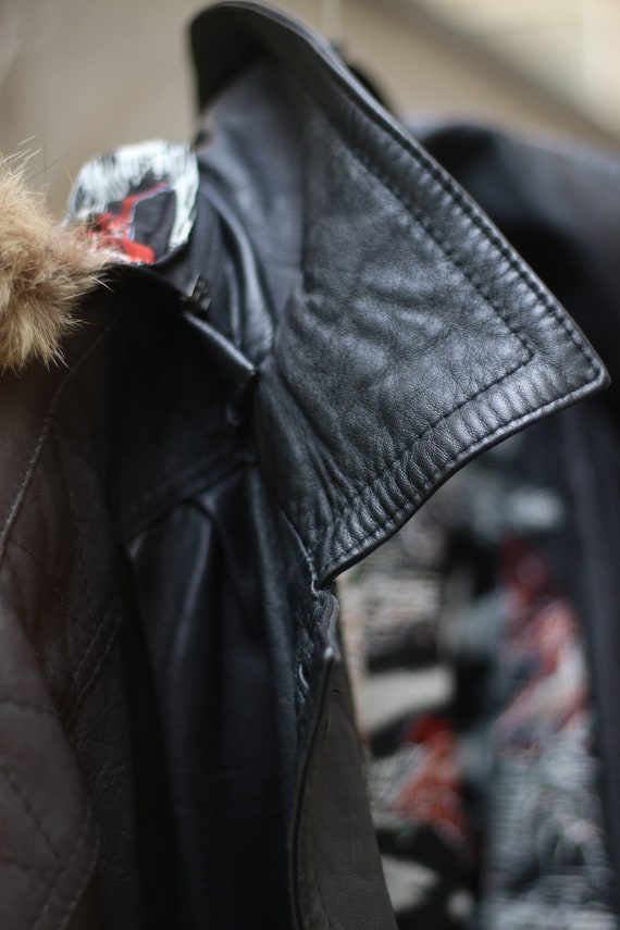 90s Leather Jacket With Faux Fur Trimmed Hood| Vintage