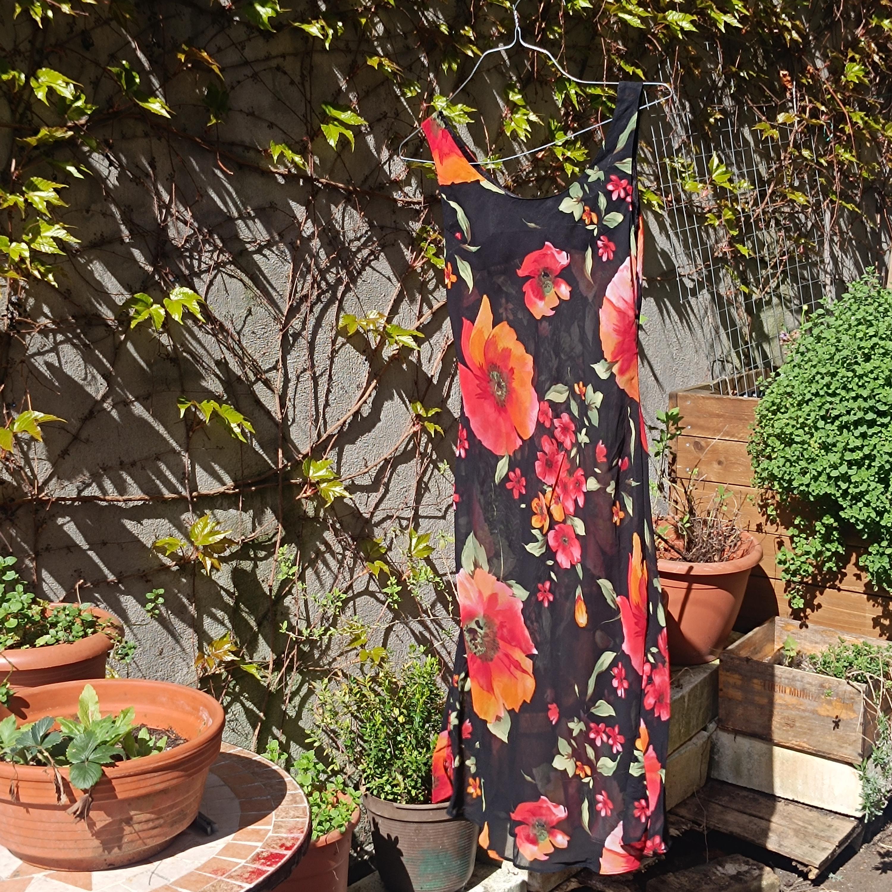 90s floral grunge dress Burgundy Floral Print Midi Dress main image 0