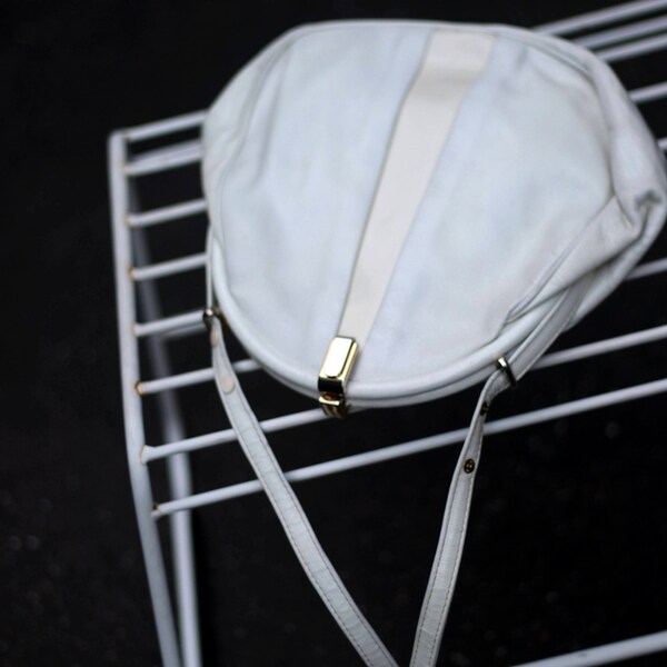 70s Leather Handbag| Vintage White Pursebag| Retro Minimalist Shoulderbag