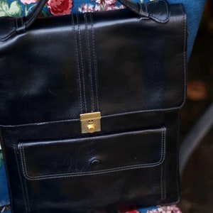 70s Black Top Handle Bag Vintage retro leather old school design Women's Minimalist Capsule wardrobe bag image 5
