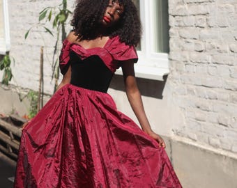Vintage Mathilde J . Rondinaud Paris Silk and Linnen Mix Orange 