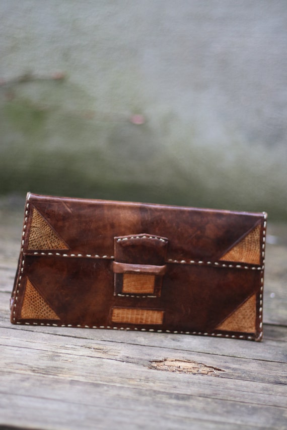 70s handmade Clutch| Vintage brown leather compac… - image 7
