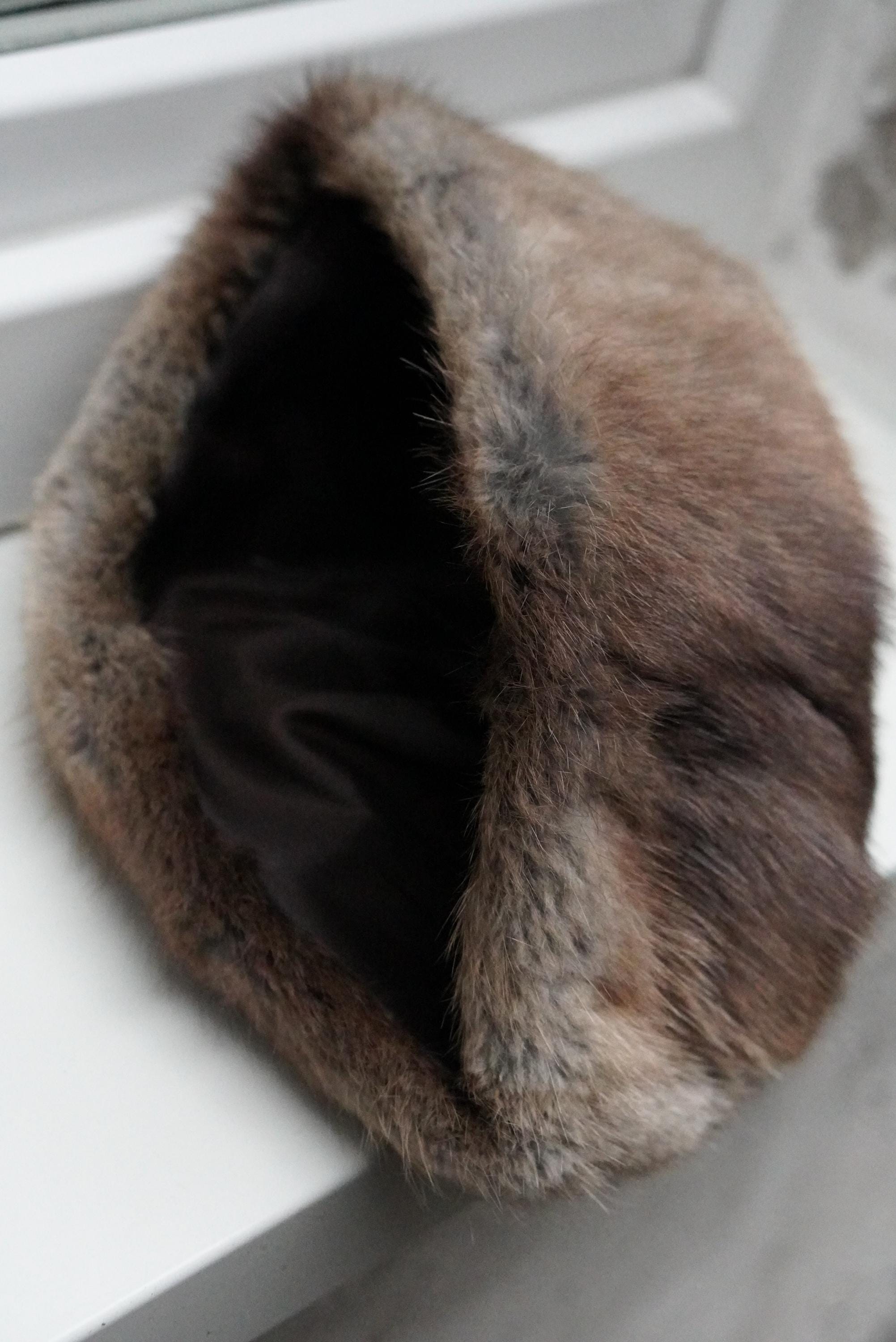 Fabiani Vintage Plush Brown Fur Pillbox Hat Vintage 1960 main image 2