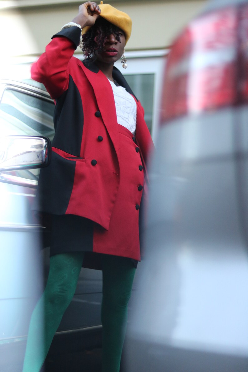 Vintage 80s Red and Black Skirt and Blazer Suit with Statement buttons Modern Suiting Power Suiting Size S M