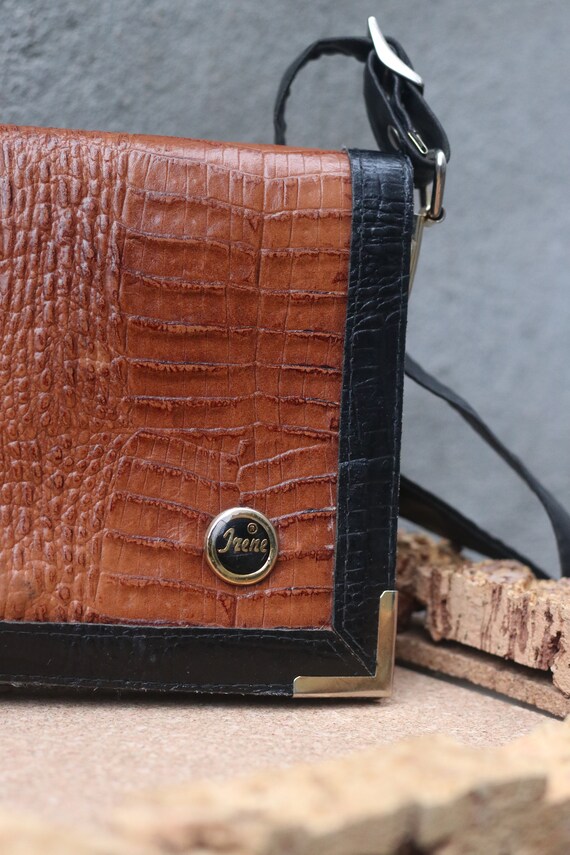70s Leather Handbag| Vintage Compact Brown Should… - image 6