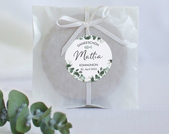 COMMUNIE DANK U sticker gepersonaliseerd | 24x bedankje rond 4 cm | Sticker doopbevestiging jeugdwijding | Eucalyptus Mimi en Anton