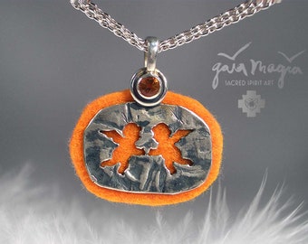 Schutzengel Kette ENGELCHEN, Engel Anhänger Silber, Schutzengel Anhänger Taufkette, Engels Anhänger mit Citrin und Filz (orange)