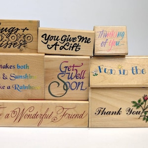 8 tampons mots sentiments, merci, tampons amitié, amour et câlins, rétablissement bientôt, tampons texte vintage pour la fabrication de cartes