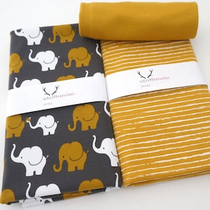 Paquet de tissu jersey + patron gratuit de pantalon bébé, 'Elephant Parade' moutarde, lignes, poignets