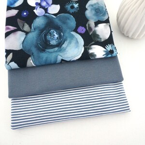 Jersey fabric package free pattern for baby trousers, flower bouquet, blue stripes, cuffs image 4