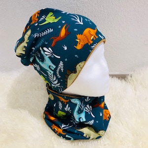 Hat and optional loop dinosaur for boys