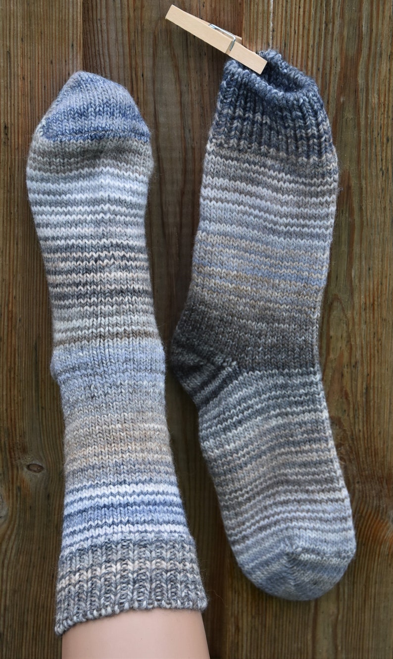 Wollsocken Grau Meliert Warme Strick Socken Flauschige Hippie Socken Kuschelige Umschlag Socken Warme Strick Socken Winter Herbst Socken Bild 4