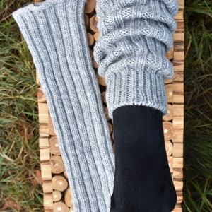 Beinstulpen Strick Wolle Legwarmers Hippie Woll Stulpen Strickstulpen Wintermode Stulpen Grau Beinstulpen Strick Schwarz Wadenwärmer 画像 5