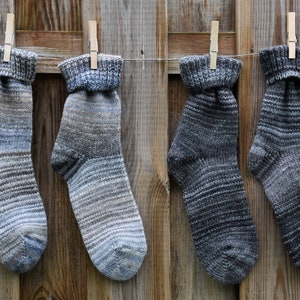 Wollsocken Grau Meliert Warme Strick Socken Flauschige Hippie Socken Kuschelige Umschlag Socken Warme Strick Socken Winter Herbst Socken Bild 2