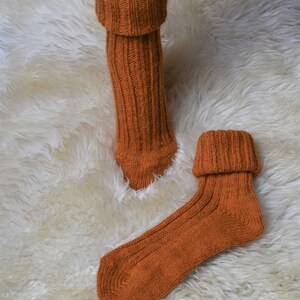 Socken mit Alpaka Wolle Umschlag Socken Winter Socken mit Alpaka Wolle 35-38 39-42 Warme Socken Orange Kuschel Socken Rot Haussocken Wolle Bild 4