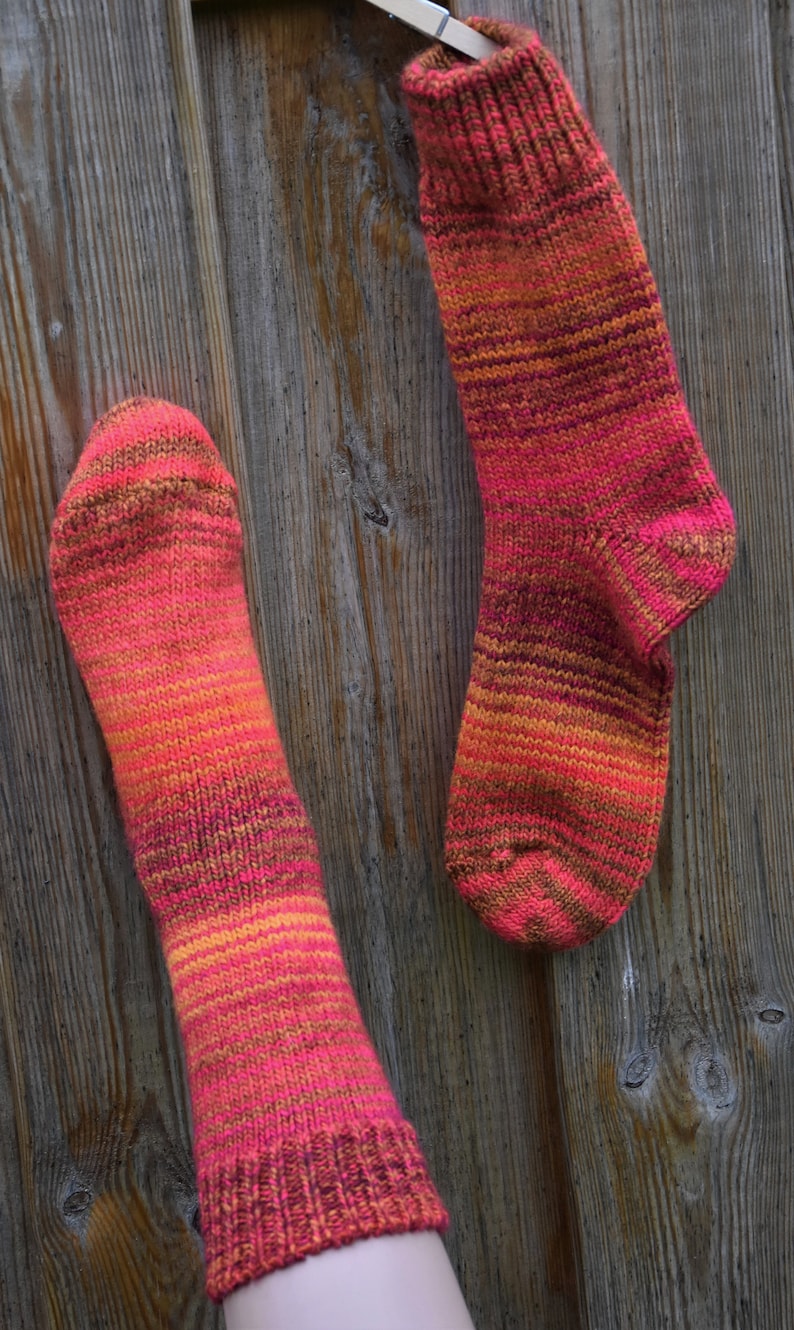 Wollsocken Orange Rot Meliert Strick Socken Bunt Flauschige Hippie Socken Kuschelige Umschlag Socken Warme Strick Socken Winter Herbst Bild 7