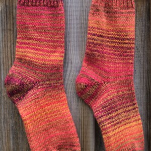 Wollsocken Orange Rot Meliert Strick Socken Bunt Flauschige Hippie Socken Kuschelige Umschlag Socken Warme Strick Socken Winter Herbst Bild 2