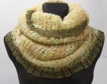 Handgebreide warme infinity sjaal met kanten gehaakte rand, oversized gebreide groene gezellige lus sjaal, unieke dikke winter nekwarmer voor vrouwen