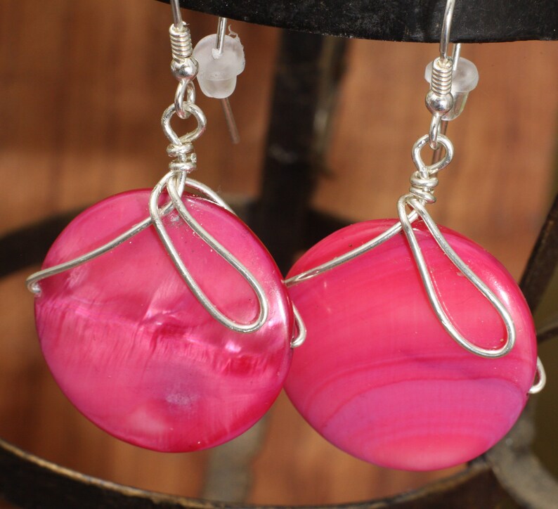 Pink dangle earrings, MOP wire wrapped summer party jewelry image 7