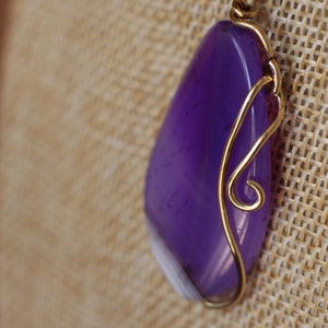 Wisiorek agat wire wrapping, fioletowy duży agat, elegancki wisior medalion zdjęcie 7