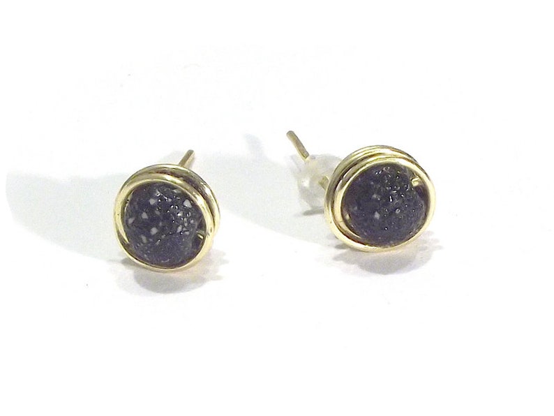 Small earrings black studs, gold or silver wire wrapping, discreet black druzy stud earrings, vintage inspired minimalist dainty wire wraps image 1