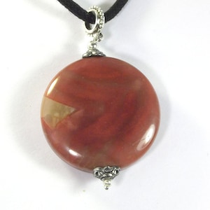 Agate necklace pendant, bronze round gemstone medallion image 1