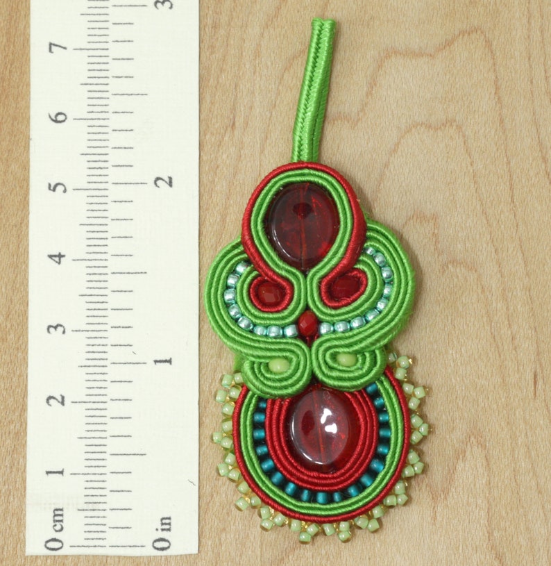 Halskette Anhänger Soutache, großes Stickerei Medaillon, Folk Hippie Anhänger Bild 9