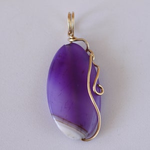 Wisiorek agat wire wrapping, fioletowy duży agat, elegancki wisior medalion zdjęcie 4