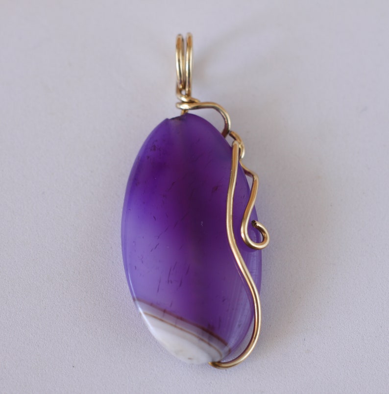 Wisiorek agat wire wrapping, fioletowy duży agat, elegancki wisior medalion zdjęcie 4