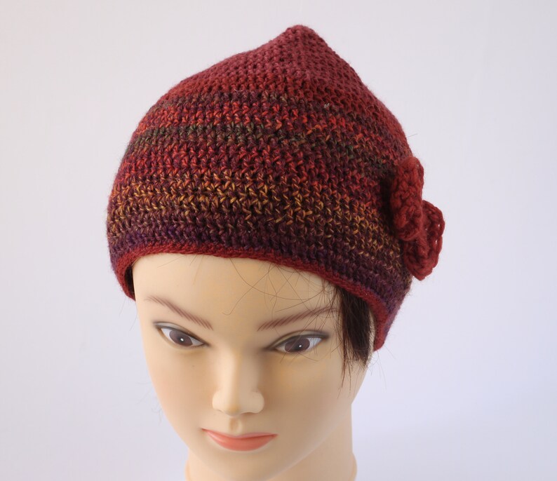 Chapeau de bonnet de crochet avec larc, chapeau brun rouge rouillé pour des femmes image 7