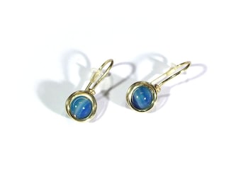 Boucles d’oreilles bleues agate small dangle, boucles d’oreilles minimalistes, emballage filaire, pierre précieuse naturelle