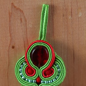 Halskette Anhänger Soutache, großes Stickerei Medaillon, Folk Hippie Anhänger Bild 3