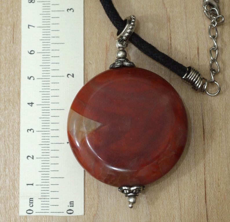 Agate necklace pendant, bronze round gemstone medallion image 5