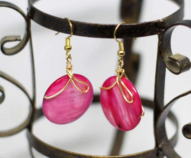 Pink dangle earrings, MOP wire wrapped summer party jewelry image 1