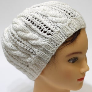 Bonnet en dentelle blanche, chapeau de câble tricoté à la main, boho chic image 10