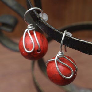 Red howlite 1 inch earrings, silver minimalist wire wrapped posts image 4